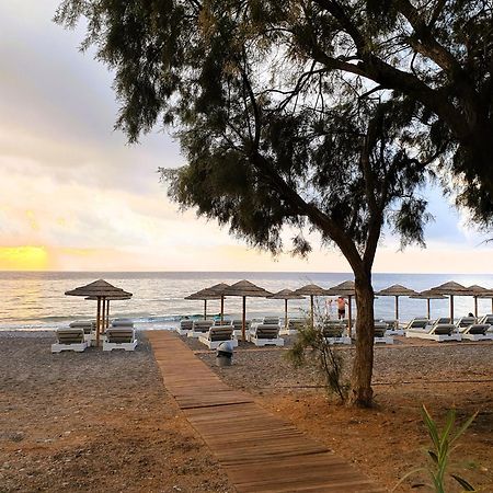 Arion Bay Hotel Santorini Kamári Dış mekan fotoğraf