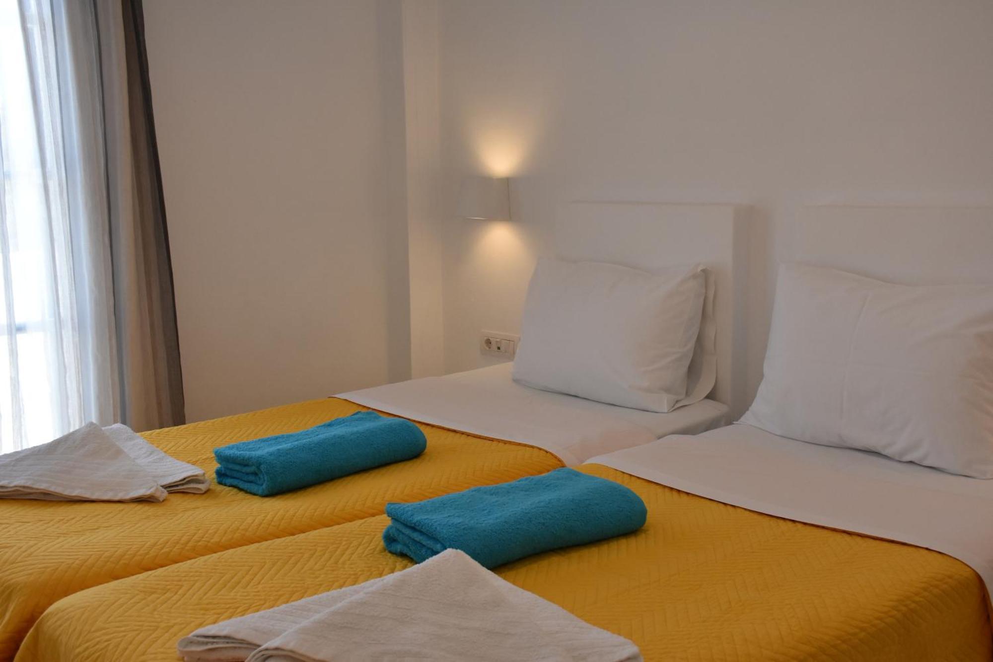 Arion Bay Hotel Santorini Kamári Oda fotoğraf