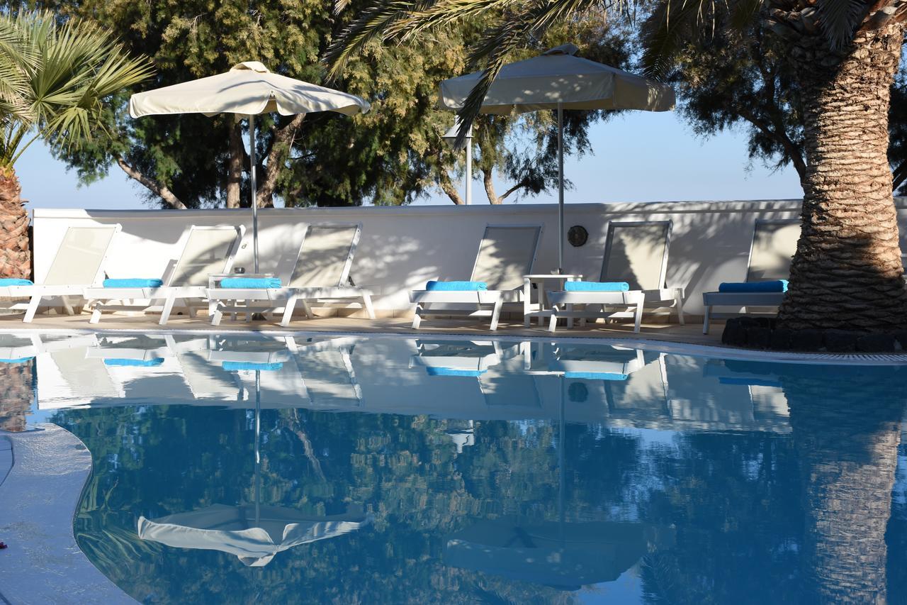 Arion Bay Hotel Santorini Kamári Dış mekan fotoğraf